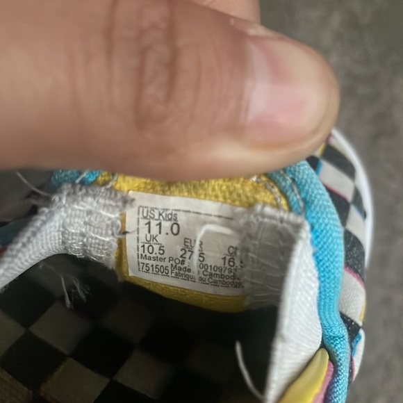 Vans 💗💙💛🏁 Slip-Ons - Picture 4 of 4